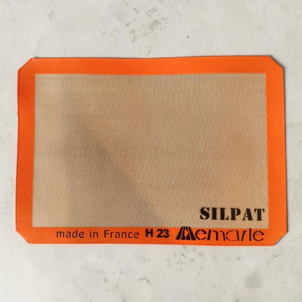 Silpat H 23 Non-Stick Silicone Baking Mat Rectangle 16.5" x 11.5" France NWOT